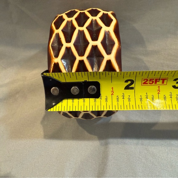 Galalith 3”Diameter 1.75” Wide Bangle Bracelet Honeycomb Raised Pattern EUC - Picture 7 of 7